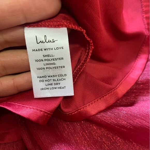 NWOT Lulus Romantic Appearance Wine Red Organza Tiered Midi Dress - Picture 8 of 9